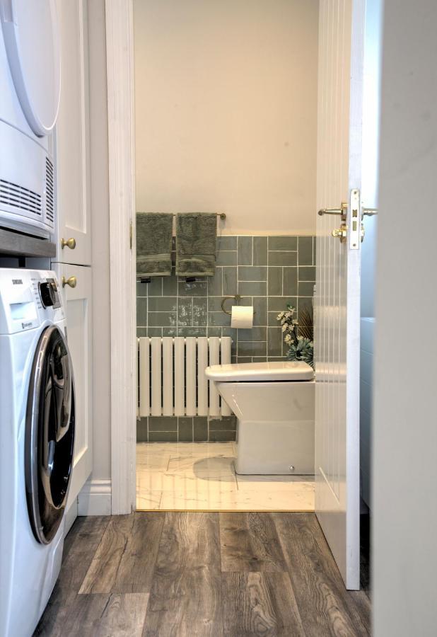 The Belfast Boutique Central Cozy Sleeps7 (Adults Only) Luaran gambar