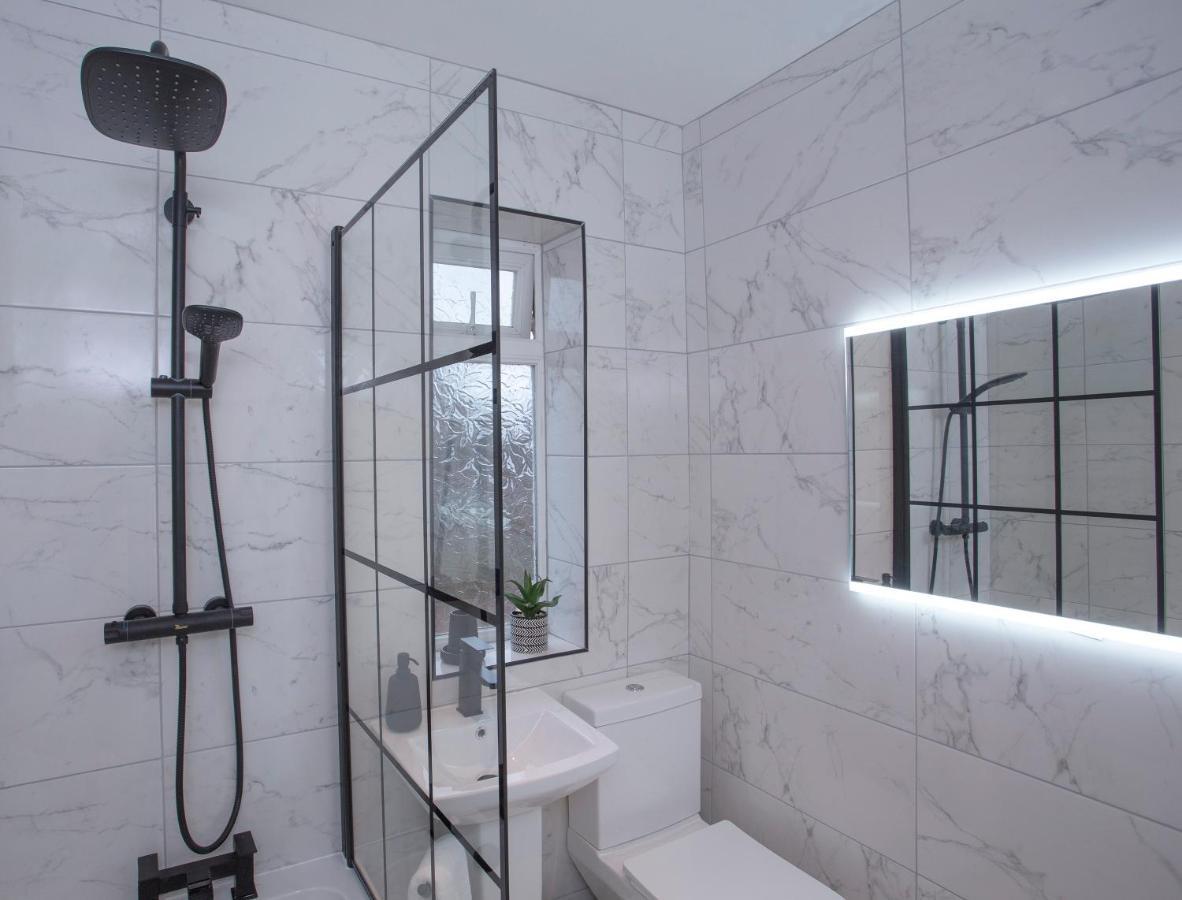 The Belfast Boutique Central Cozy Sleeps7 (Adults Only) Luaran gambar